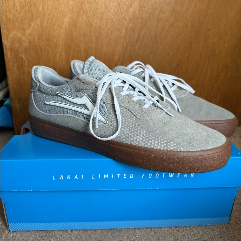 LAKAI Essex
